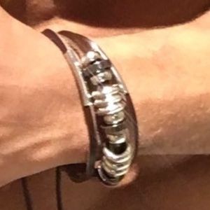 MEN'S LEATHER BRACELET